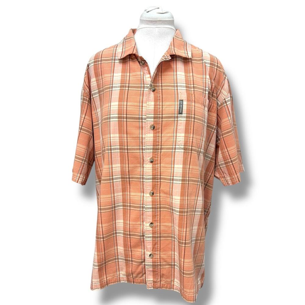 Columbia Mens Short Sleeve Button Down Plaid Shirt Style# SP05 AM7046, size XL